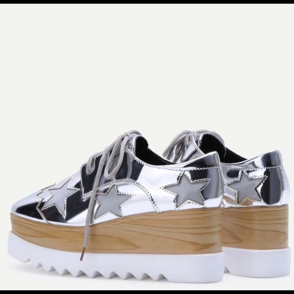 Silver Square Toe Star Patch Wedge Oxfords - Picture 1 of 7